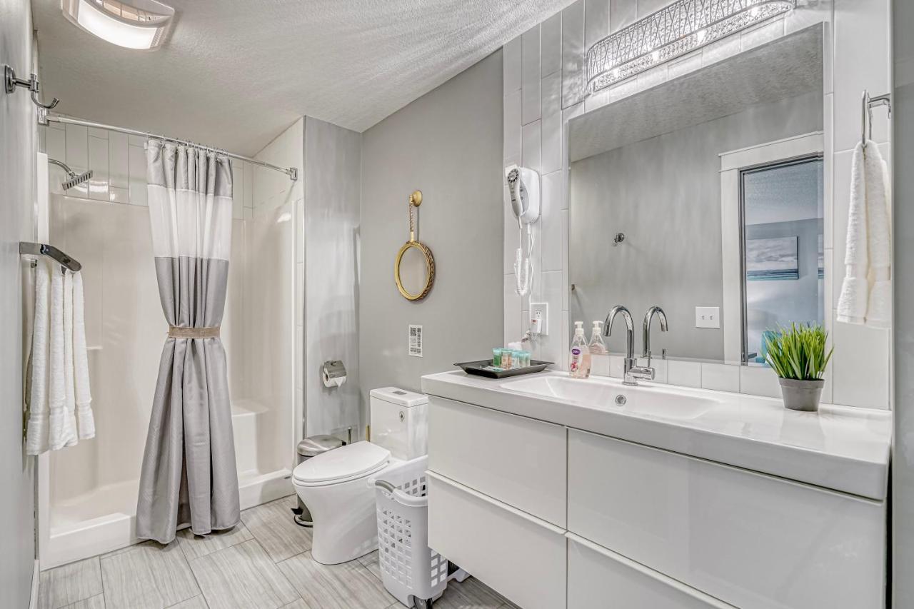Elegant Deluxe Modern 3 Room Suite Auburn Extérieur photo